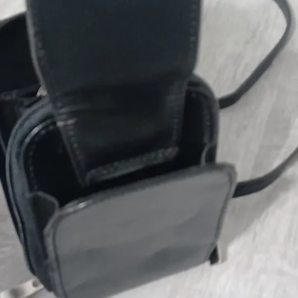 Vintage BUXTON Genuine Black Leather Accordion Wallet w/ Belt Loop & Crossbody - Picture 5 of 5